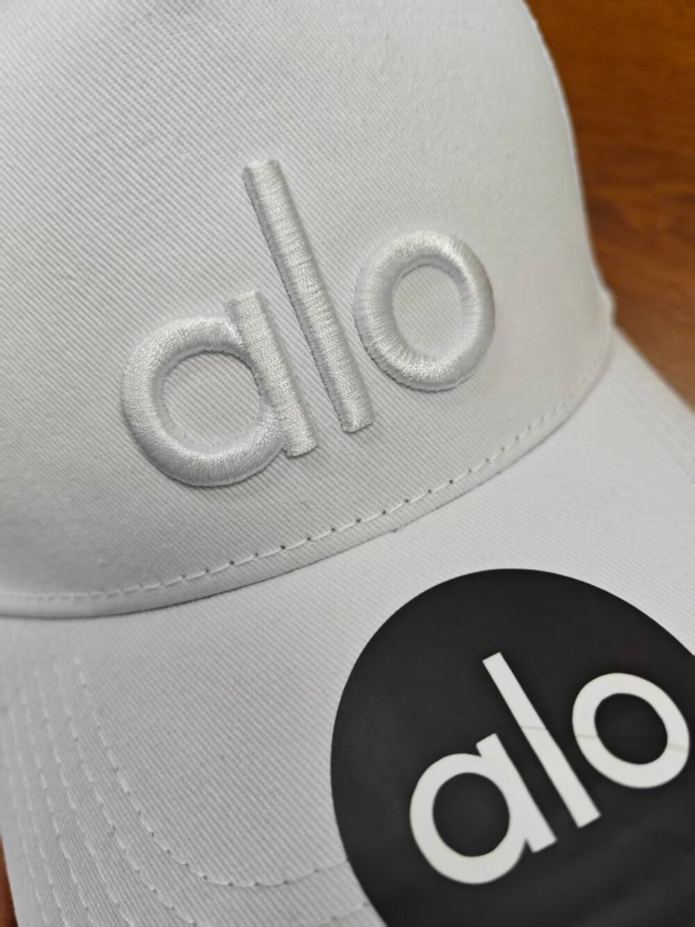 🤍NWT ALO Yoga White District Trucker Hat /Tennis Golf Sport /Adjustable - Picture 2 of 5